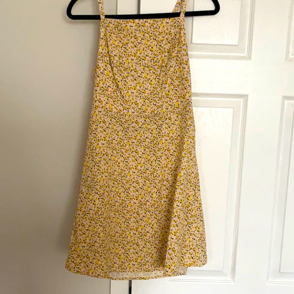 Old Navy Ditsy Floral Linen-Blend Fit - Picture 1 of 4